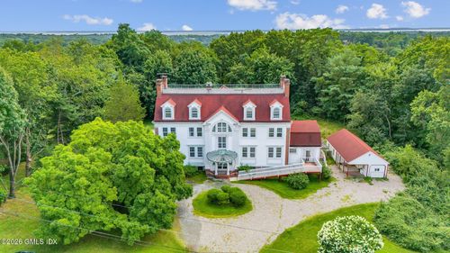 26 Shady Ln, Greenwich, CT, 06831-3608 | Card Image