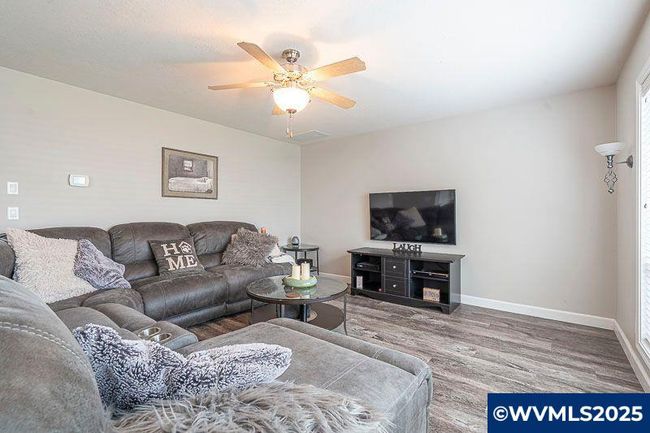 715 Shadowwood Loop Rd, House other with 4 bedrooms, 3 bathrooms and null parking in Keizer OR | Image 20
