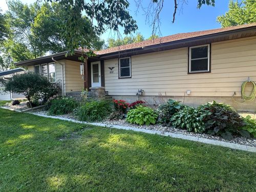 800 Frank St Nw, Silver Lake, MN, 55381-2217 | Card Image