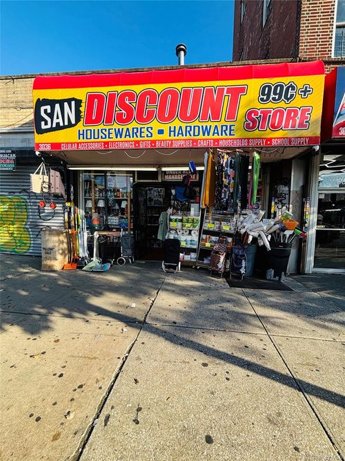 3036 Buhre Ave, Bronx, NY, 10461-4704 | Card Image