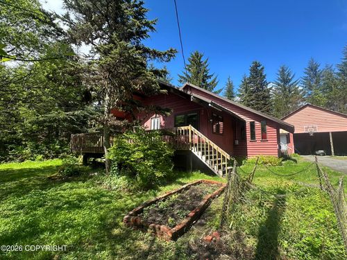 105 Cornelius Rd, Petersburg, AK, 99833 | Card Image