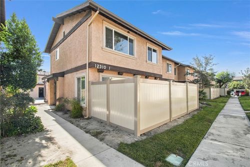1-12310 Runnymede St, North Hollywood, CA, 91605-3605 | Card Image