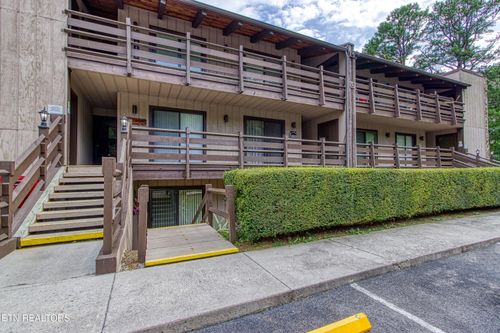 1012-1081 Cove Rd, Sevierville, TN, 37876-7813 | Card Image