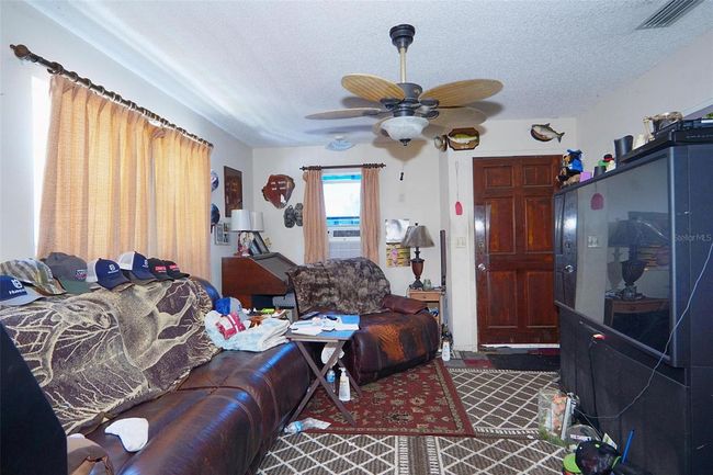 6812 E 21 St Ave, House other with 2 bedrooms, 1 bathrooms and null parking in TAMPA FL | Image 6