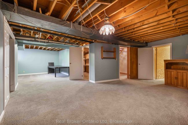 122 Cottage Lane, House other with 6 bedrooms, 4 bathrooms and 6 parking in Georgian Bluffs ON | Image 39