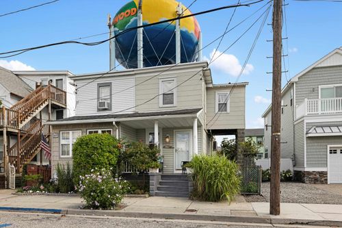 117 E Spicer Ave, Wildwood, NJ, 08260-4724 | Card Image