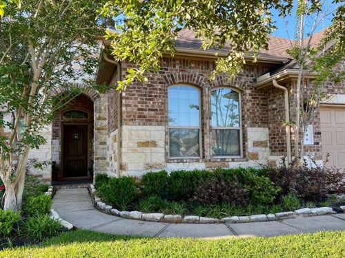 106 Deerfield Meadow Dr, Conroe, TX, 77384-1404 | Card Image
