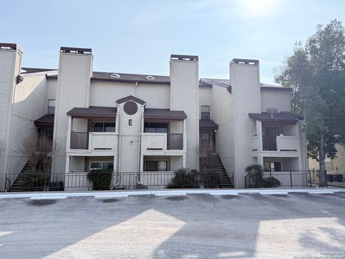 107e-5322 Medical Dr, San Antonio, TX, 78240-1978 | Card Image