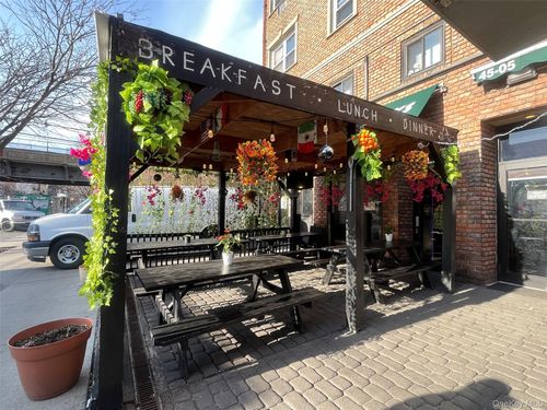 4505 104th St, Corona, NY, 11368-5403 | Card Image