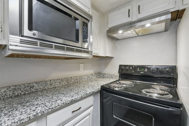 APT-126 - 1513 E Interstate 30, Condo with 2 bedrooms, 1 bathrooms and null parking in Garland TX | Image 12