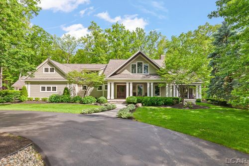 3120 Windmill Dr, Adrian, MI, 49221-8205 | Card Image