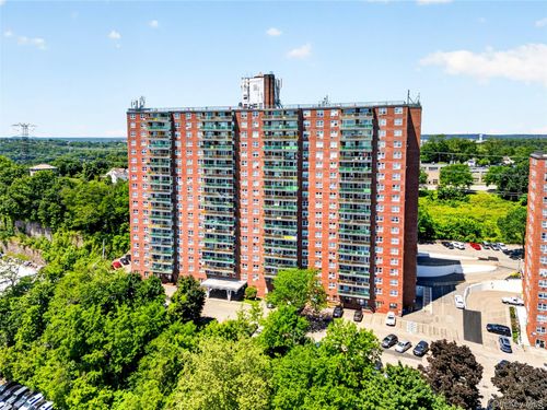 18a-1841 Central Park Avenue, Yonkers, NY, 10710 | Card Image