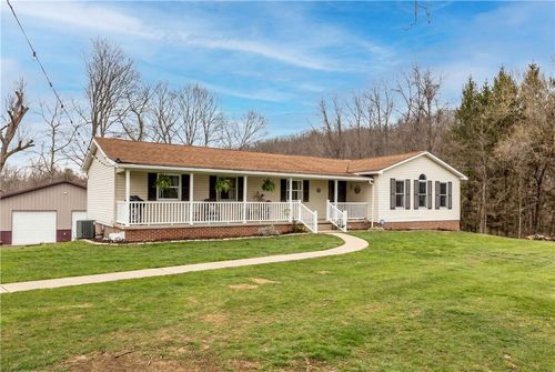 87 Broad St, Marianna, PA, 15345-1070 | Card Image
