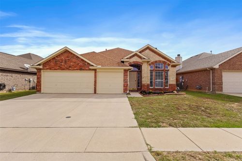 7428 Gairlock Dr, Fort Worth, TX, 76179-4818 | Card Image