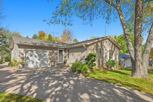 1219 Sunset Ln, River Falls, WI, 54022-1265 | Card Image