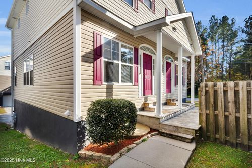 504 Sea Knight Ln, Havelock, NC, 28532-9490 | Card Image