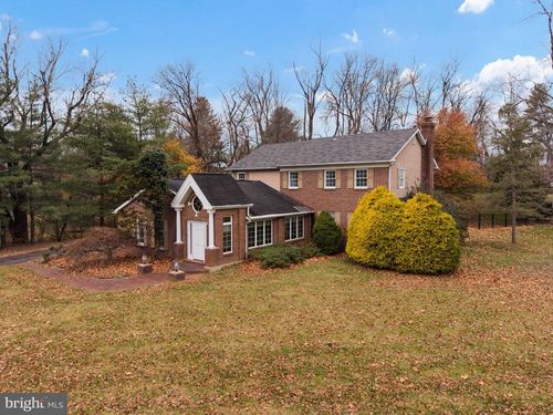 1536 Fulton Dr, MAPLE GLEN, PA, 19002-3007 | Card Image