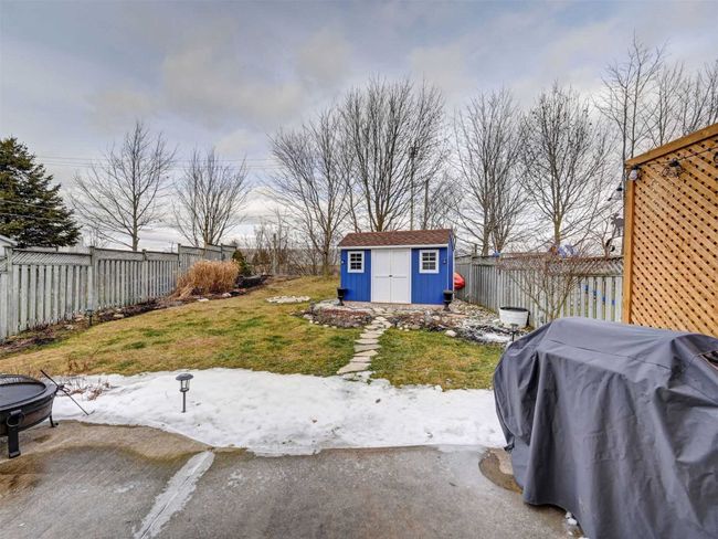 90 Bellamy Cres, House other with 3 bedrooms, 2 bathrooms and 3 parking in Fergus ON | Image 24