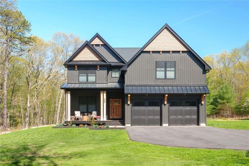 450 Carrs Pond Rd, East Greenwich, RI, 02818-1007 | Card Image