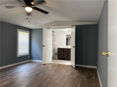 Master bedroom | Image 2