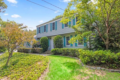 206 Lower Sheep Pasture Rd, East Setauket, NY, 11733-1864 | Card Image