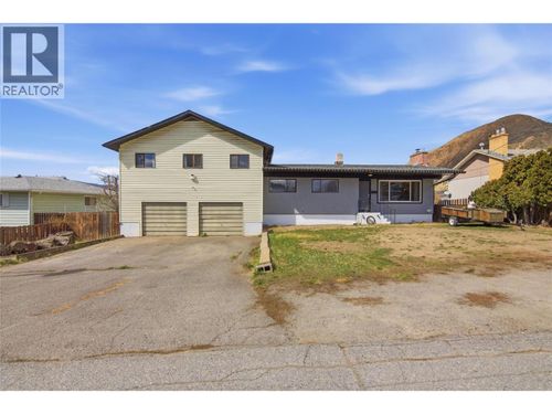 1178 Bentley Place, Kamloops, BC, V2B5M5 | Card Image