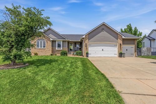 6306 W Brookview St, Wichita, KS, 67205-2557 | Card Image