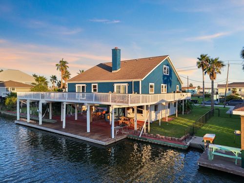 21814 Lampasas Dr, Galveston, TX, 77554 | Card Image