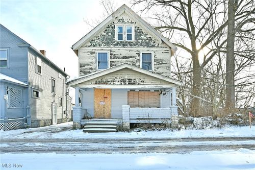 628 Saint Clair Ave, Newton Falls, OH, 44444-1532 | Card Image