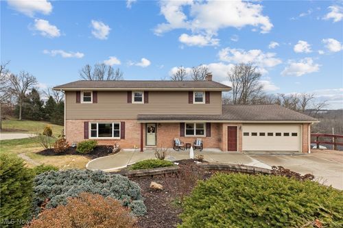 4816 White Oaks Dr, Steubenville, OH, 43953-3420 | Card Image