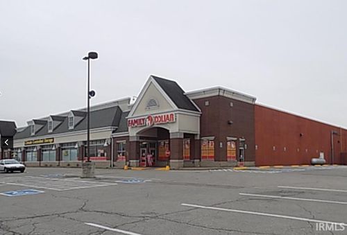 208 E Southway Blvd, Kokomo, IN, 46902-3652 | Card Image