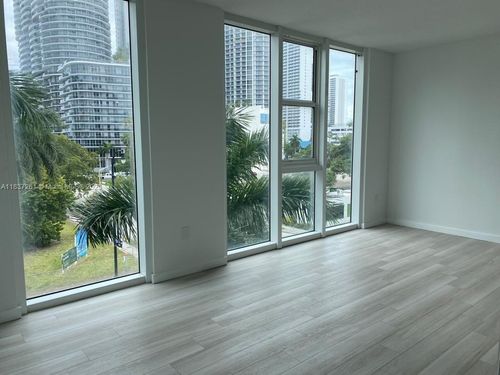 apt-406-275 Ne 18th St, Miami, FL, 33132-1209 | Card Image
