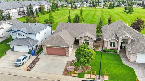160 Daniel Crescent, Red Deer, AB, T4R3M2 | Card Image