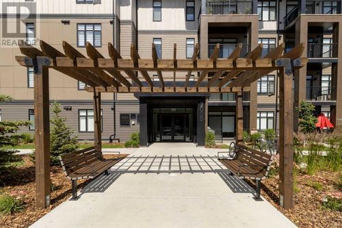 200 Seton Cir Se, Calgary, AB, T3M3X1 | Card Image