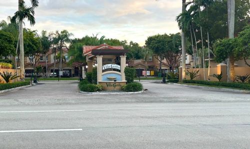 8922 Sw 108th Pl, Miami, FL, 33176-1327 | Card Image