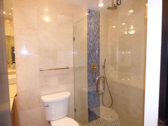 APT-1 - 94 Washington St, Condo with 0 bedrooms, 1 bathrooms and null parking in Norwalk CT | Image 8