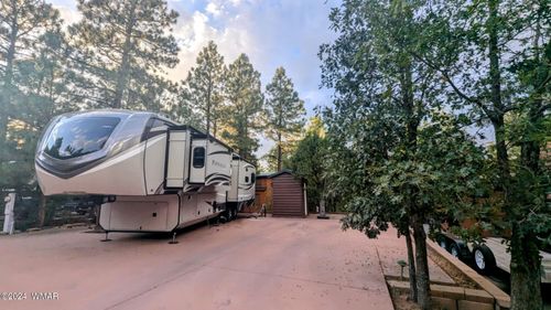 2330 E Broken Arrow Ln, Show Low, AZ, 85901-0156 | Card Image