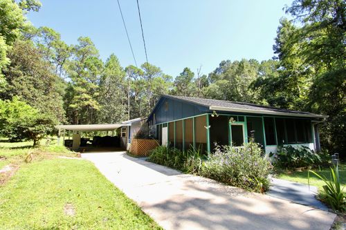 97 Walnut Ave, DeFuniak Springs, FL, 32435-2755 | Card Image