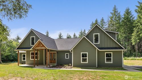 809 Nw Gertrude Ave, Winlock, WA, 98596-0700 | Card Image