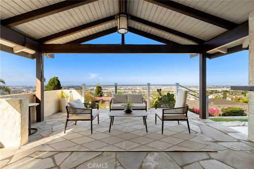 24880 Via Valmonte, Torrance, CA, 90505 | Card Image