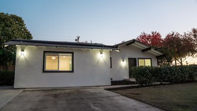 520 Rialto Ave, House other with 4 bedrooms, 2 bathrooms and null parking in Stockton CA | Image 2