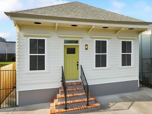 2748 Orleans Ave, New Orleans, LA, 70119-4222 | Card Image