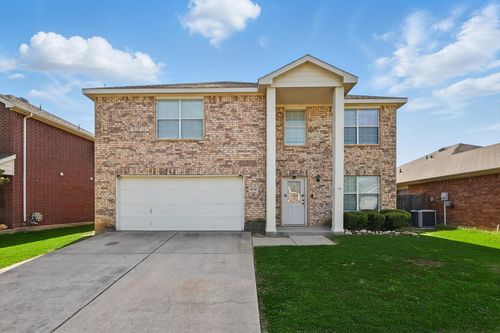 10748 Irish Glen Trl, Haslet, TX, 76052-5152 | Card Image