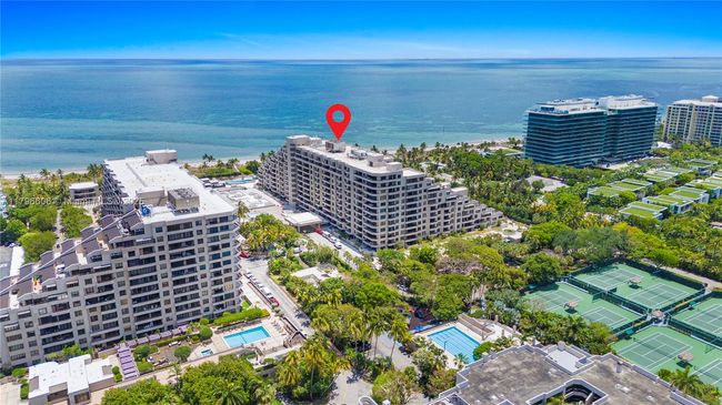 APT-633 - 201 Crandon Blvd, Condo with 2 bedrooms, 2 bathrooms and null parking in Key Biscayne FL | Image 41