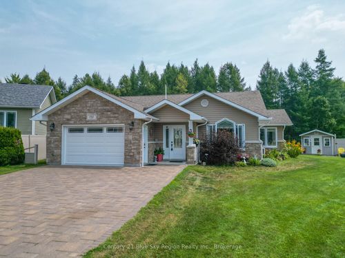 182 Birch Crt, Sturgeon Falls, ON, P2B3N6 | Card Image