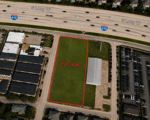 9603 Riddlewood Ln, Houston, TX, 77025-5028 | Card Image