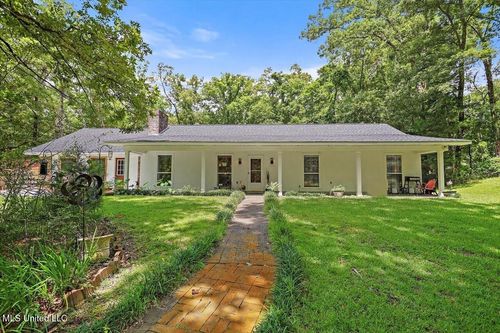 162 S Eagle Ridge Dr, Florence, MS, 39073-8325 | Card Image