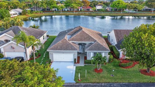 2385 Se 7th Pl, HOMESTEAD, FL, 33033-5272 | Card Image