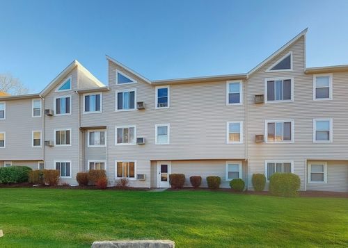 103-200 Woodlawn Ave, North Providence, RI, 02904-3794 | Card Image