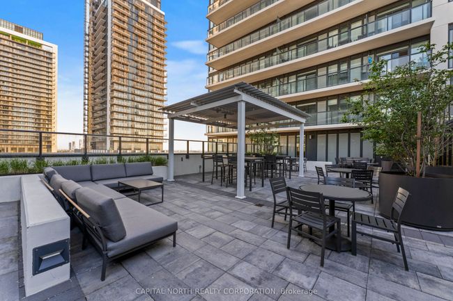 231 - 9000 Jane St, Condo with 2 bedrooms, 2 bathrooms and 2 parking in Concord ON | Image 38